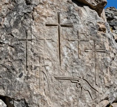 Haclar ve tabanca.jpg