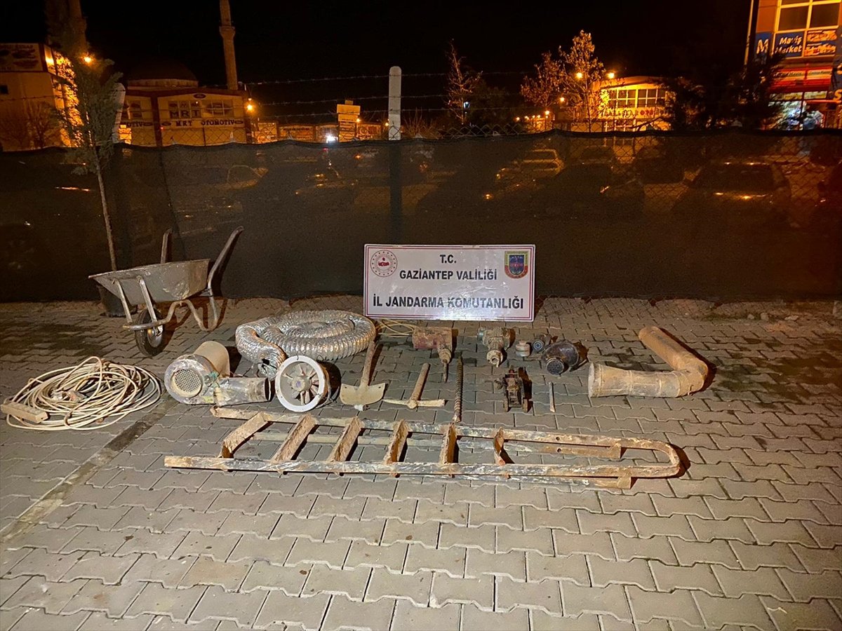 Gaziantep te define için 45 metre tünel açan 6 kişiye suçüstü #7